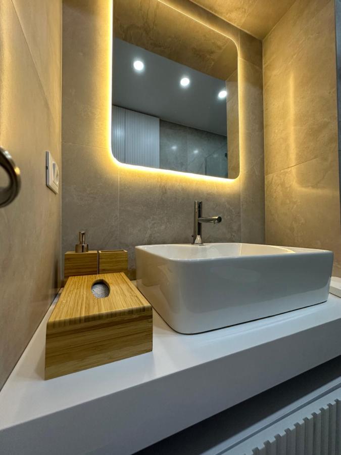 4Seasonsgea , New Modern Apartment In Tirana Extérieur photo