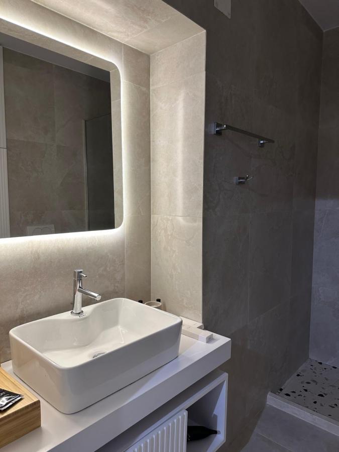 4Seasonsgea , New Modern Apartment In Tirana Extérieur photo